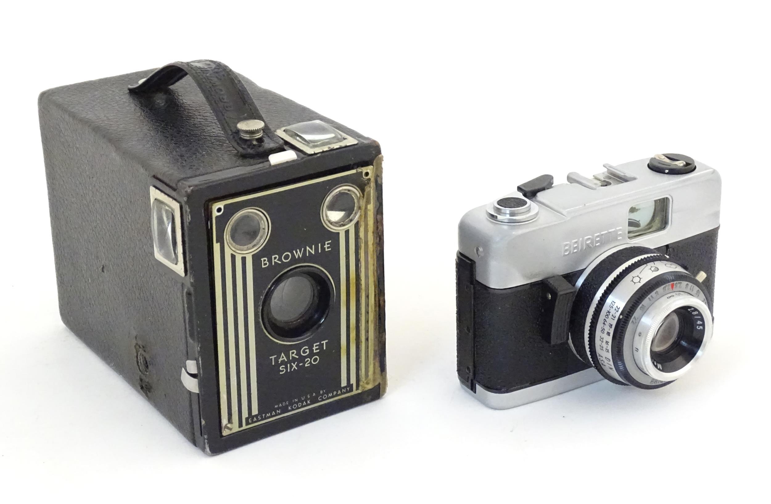 Two 20thC cameras to include a cased Kodak Brownie Target Six-20 box camera and a cased Beirette - Image 3 of 13