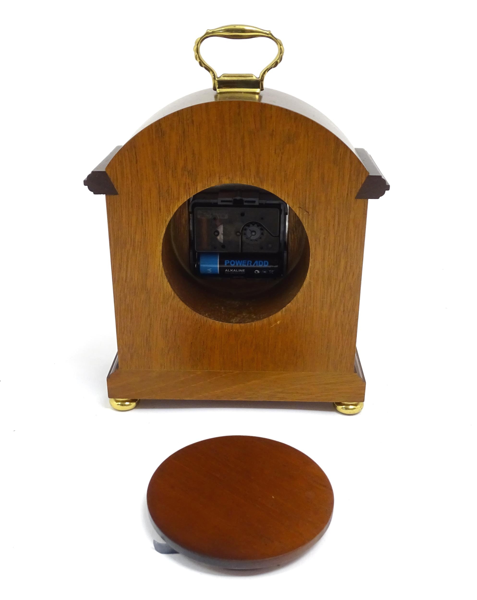 A Comitti battery powered mantel clock. Approx 8 1/2" high Please Note - we do not make reference to - Image 2 of 6