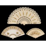 * Inlaid fan. An ivory brisé fan, late 19th century