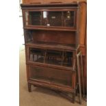 Bookcase. A 1920s Globe Wernicke 4-tier bookcase