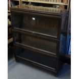 Bookcase. A 1920s Globe Wernicke oak bookcase,