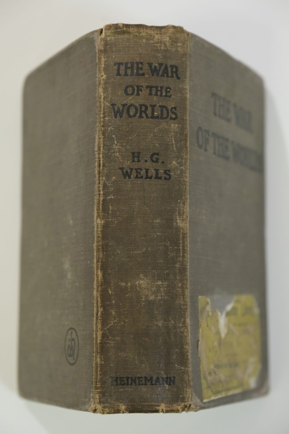 H. G. Wells War of The Worlds, 1st edition, 1st issue, 1898 - Image 4 of 13
