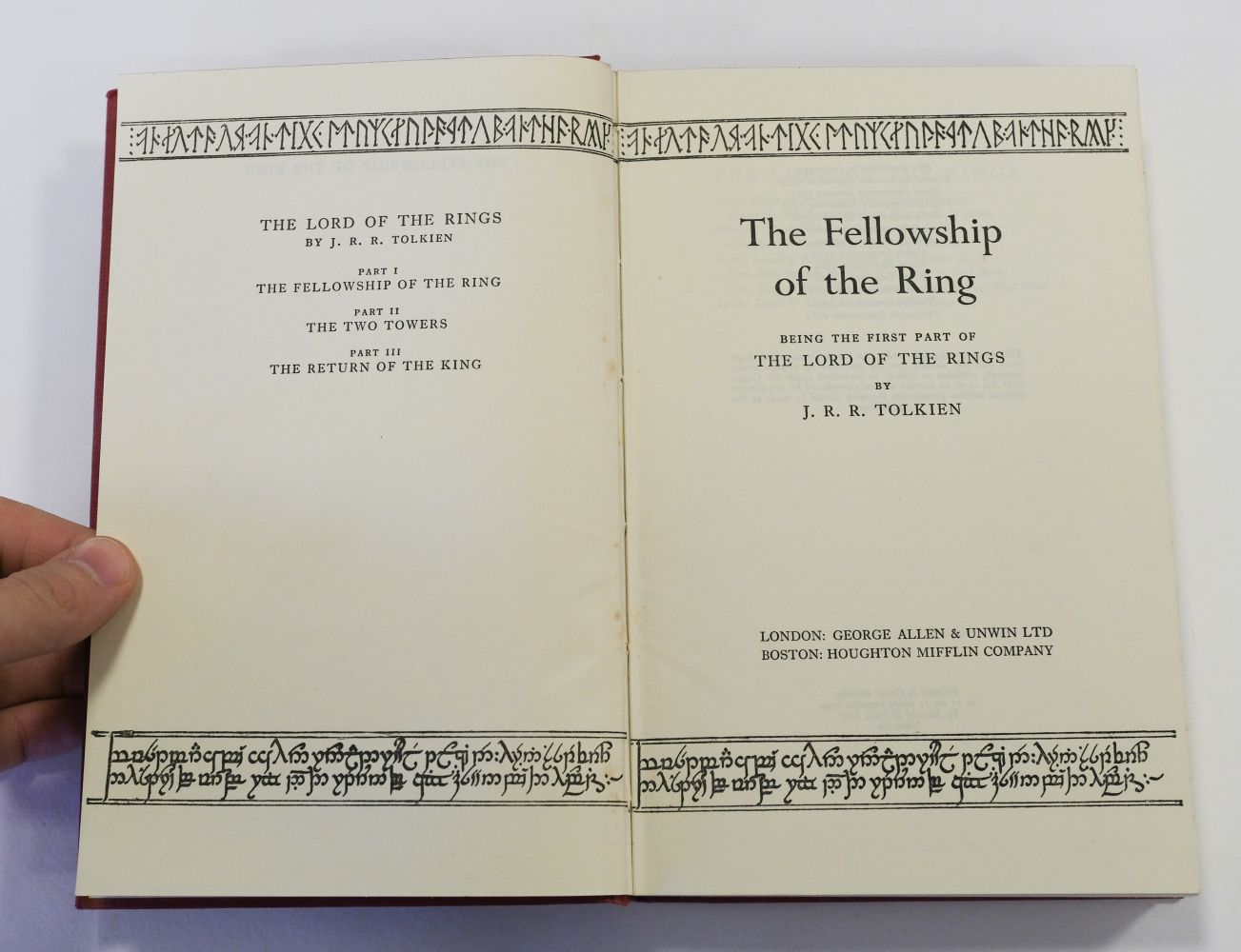 Tolkien (J.R.R.) Lord of the rings 3 volumes mixed impressions 500-800 - Image 6 of 27