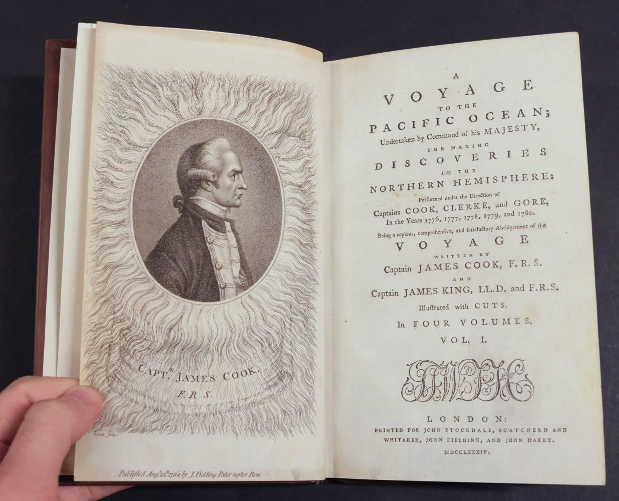 Cook (James). A Voyage to the Pacific Ocean, 1st abridged edition, 4 volumes, 1784 - Bild 8 aus 12