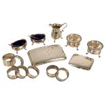 A QUANTITY OF SILVER ITEMS