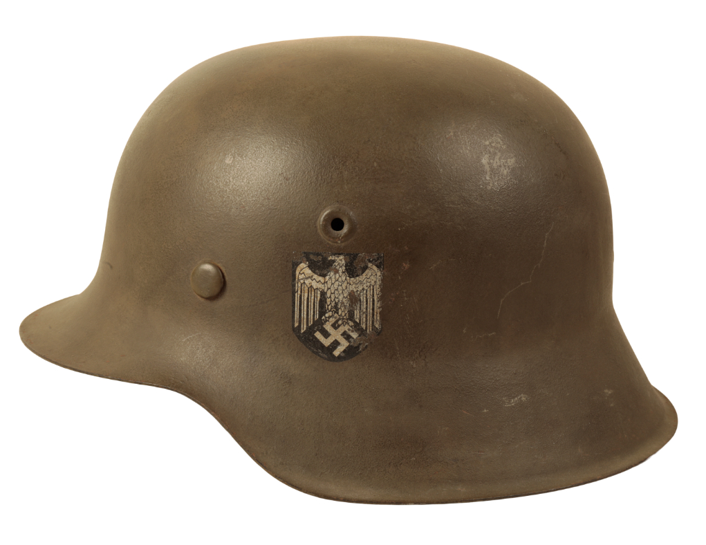 A WWII GERMAN N42 SINGLE DECAL HELMET - Image 4 of 4