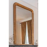 A LARGE GILTWOOD OVERMANTLE MIRROR