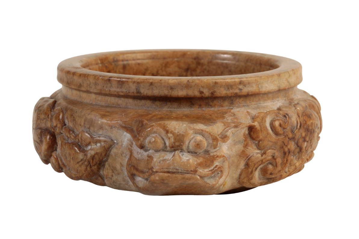 A CHINESE SOAPSTONE CENSER - Bild 3 aus 3