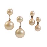 A PAIR OF CULTURED PEARL DROP EARRINGS