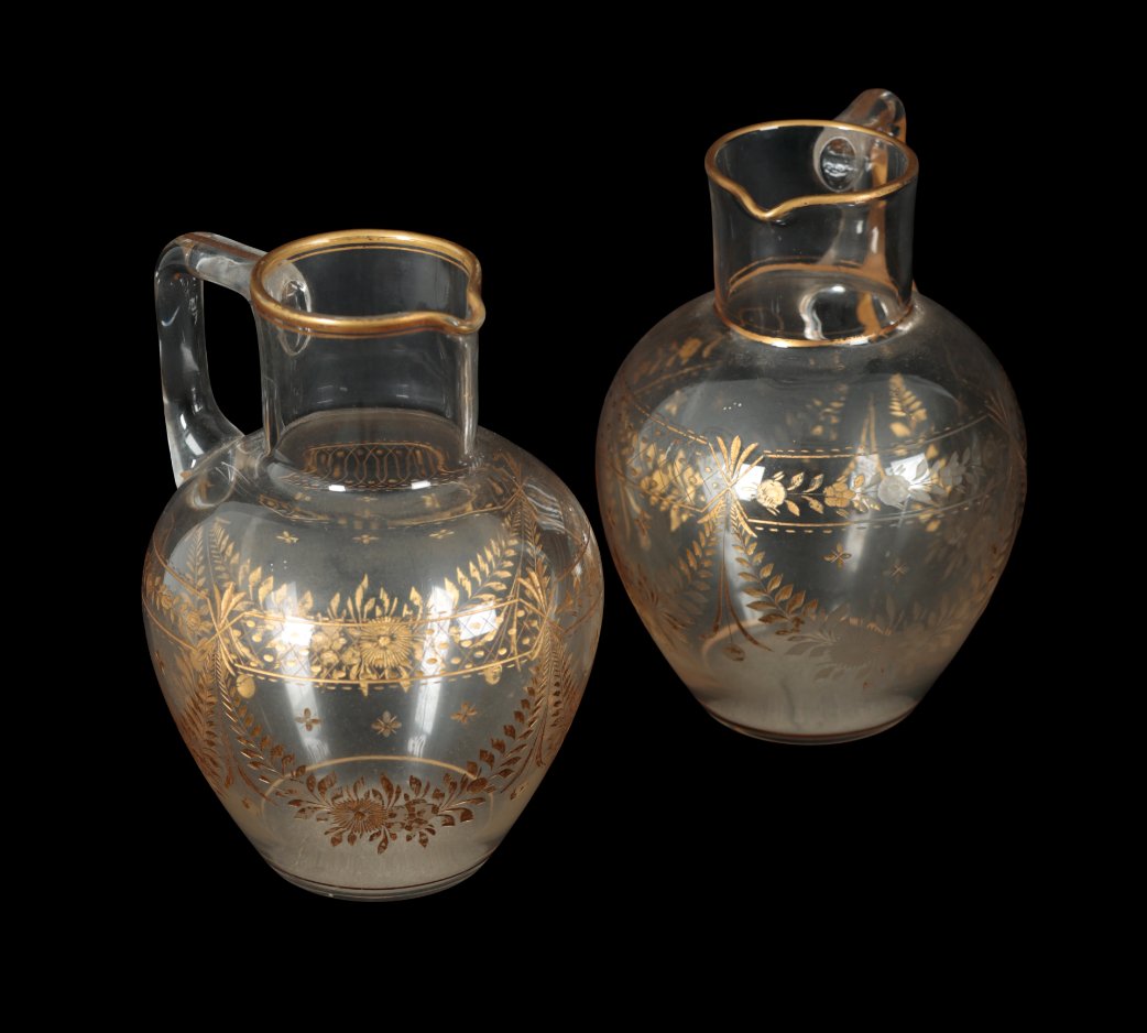 A GRADUATED SET OF SIX EARLY 19TH CENTURY GILDED GLASS TUMBLERS - Image 3 of 4