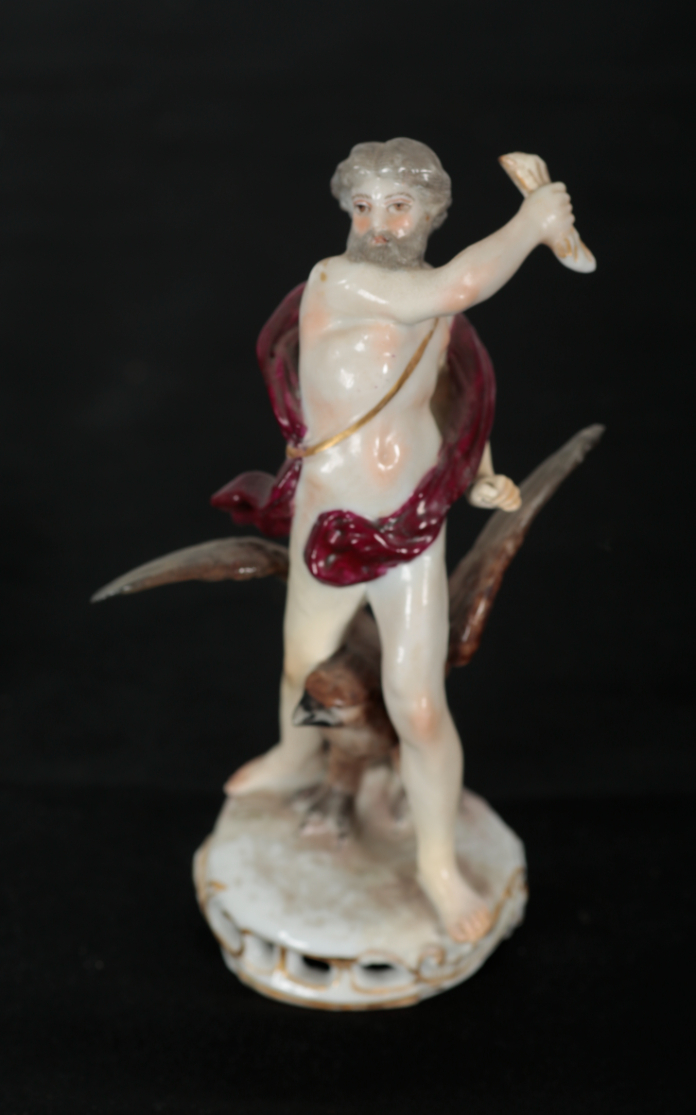 AN EARLY 20TH CENTURY SITZENDORF PORCELAIN FIGURE OF A DUKE AND DUCHESS - Image 2 of 9