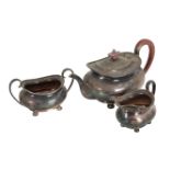 A THREE PIECE SILVER TEA SET BY HAMILTON & INCHES