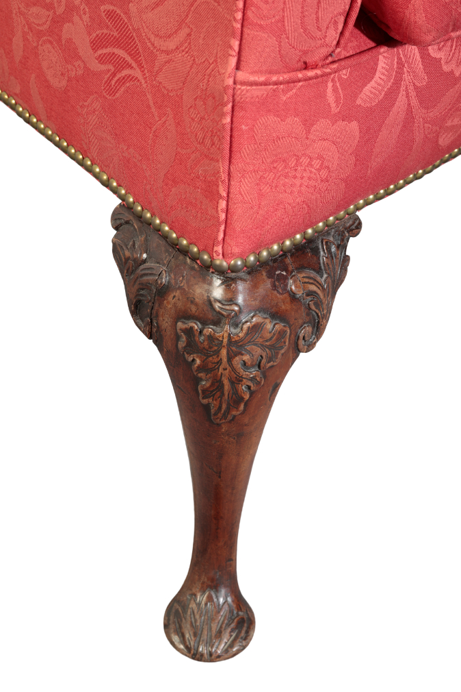 A GEORGE II MAHOGANY WING ARMCHAIR - Image 3 of 3