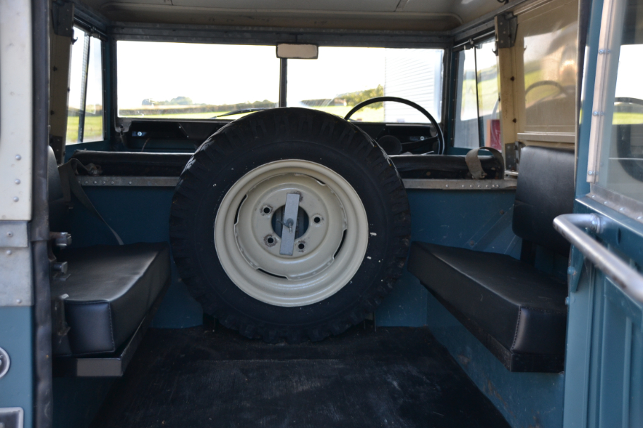 A LAND ROVER SERIES 2A 88" HARD TOP 2.25P - Image 3 of 29