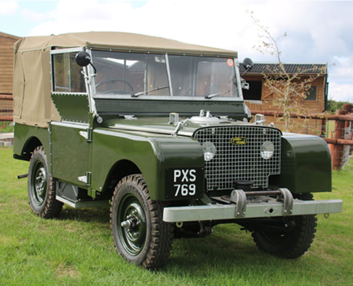 Icons of Motoring - A Land Rover Auction