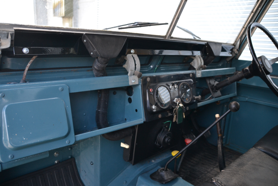 A LAND ROVER SERIES 2A 88" HARD TOP 2.25P - Image 28 of 29