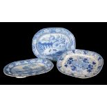 THREE ENGLISH PORCELAIN TRANSFER PRINTED SERVING DISHES