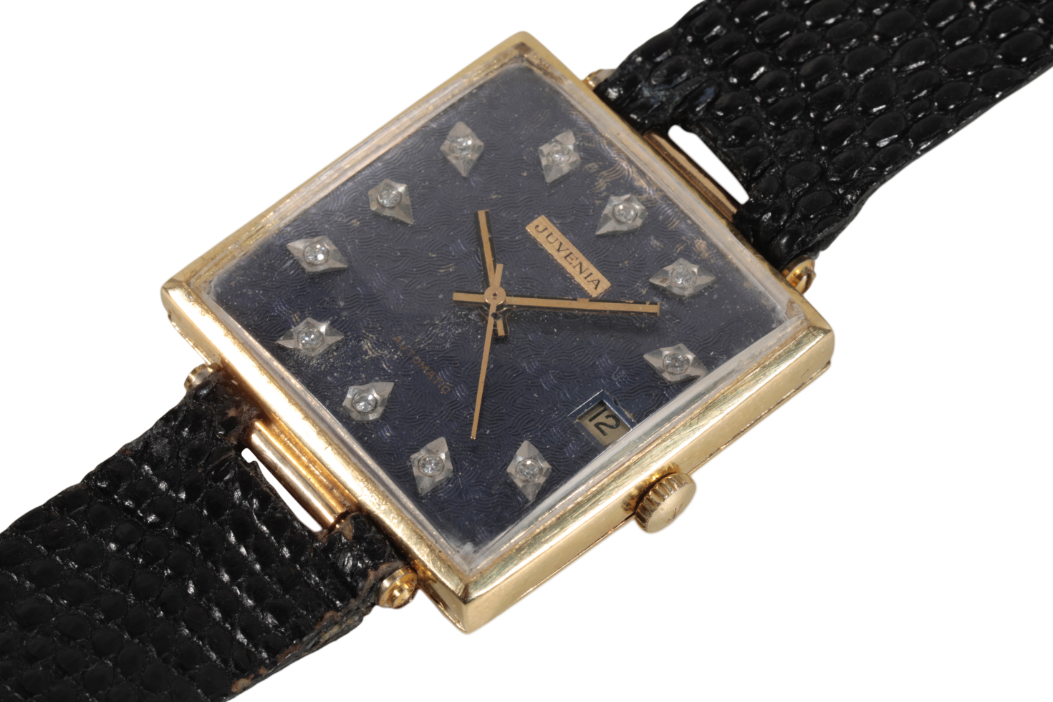 JUVENIA: AN 18CT GOLD GENTLEMAN'S WRISTWATCH - Image 2 of 2