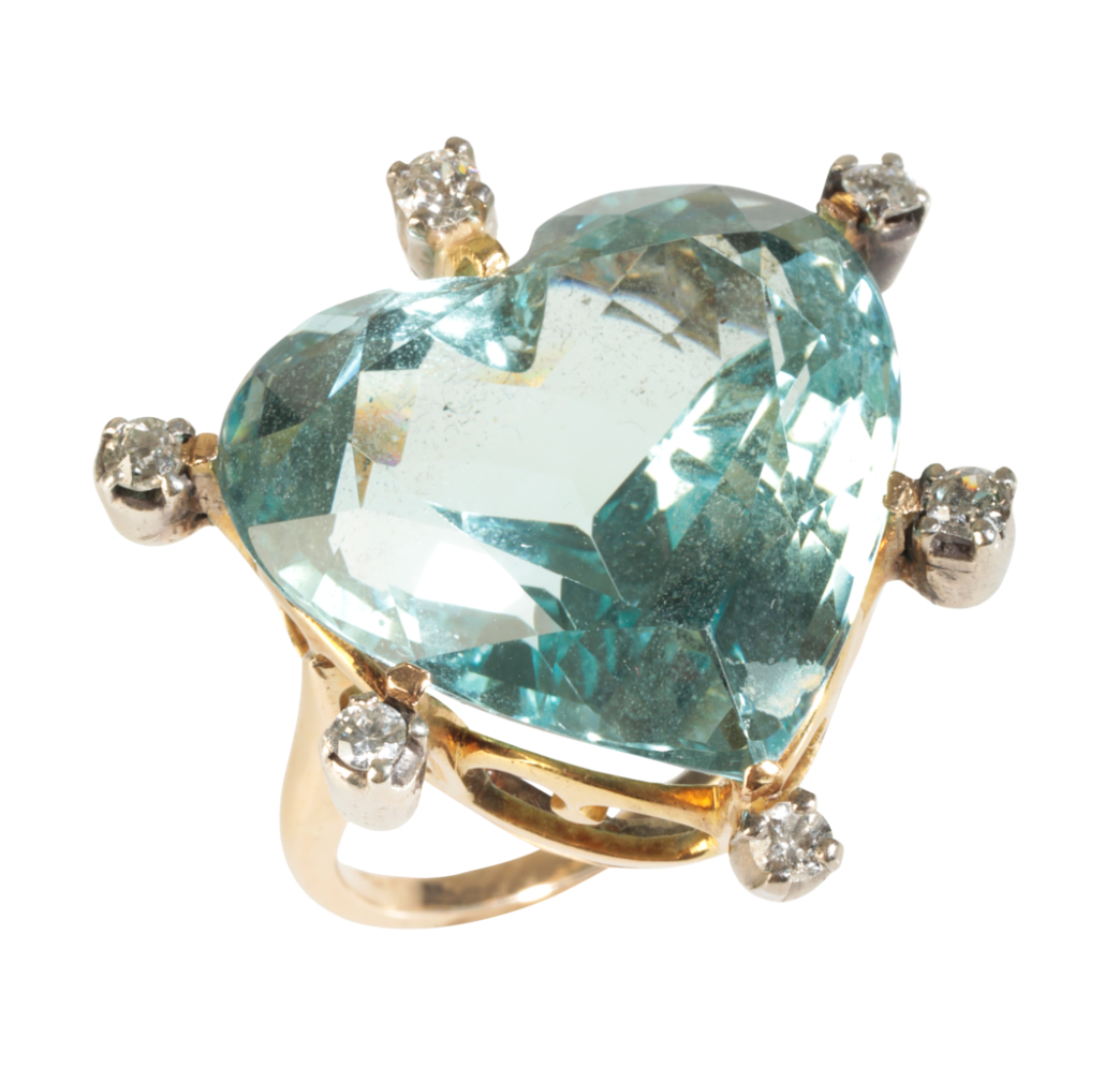 A HEART-SHAPED AQUAMARINE AND DIAMOND RING