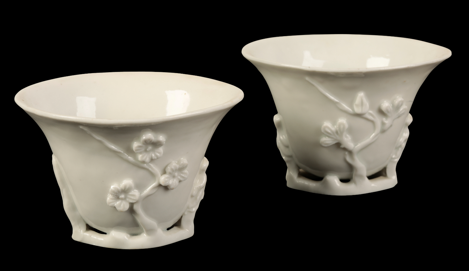 A PAIR OF CHINESE BLANC DE CHINE LIBATION CUPS