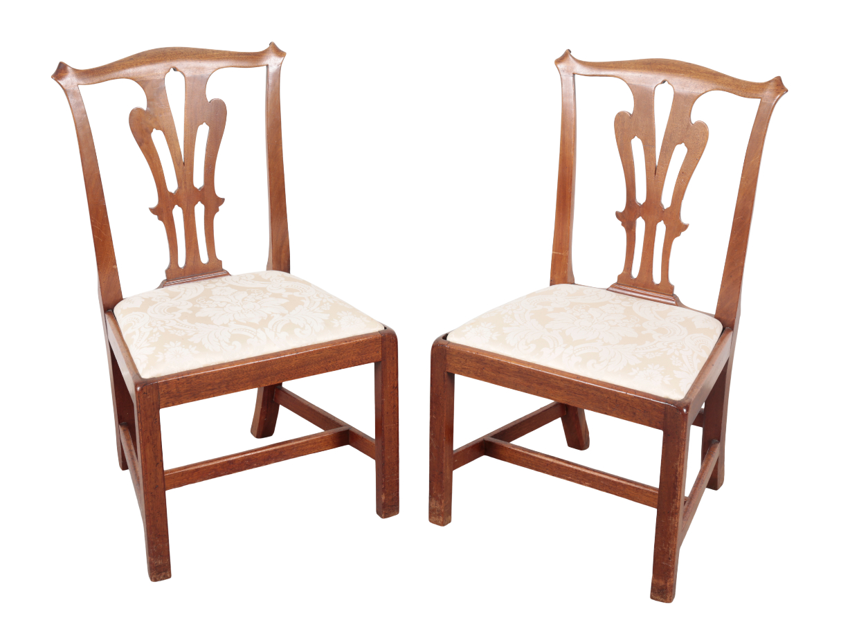 A SET OF SIX GEORGE III MAHOGANY DINING CHAIRS - Image 2 of 5