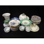 A LARGE COLLECTION OF MIXED CERAMICS