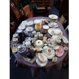 A COLLECTION OF PART TEA AND DINNER SERVICES
