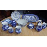 A QUEEN ALEXANDRA BLUE AND WHITE COMMEMORATIVE PLATE, WILLOW PATTERN MEAT PLATES
