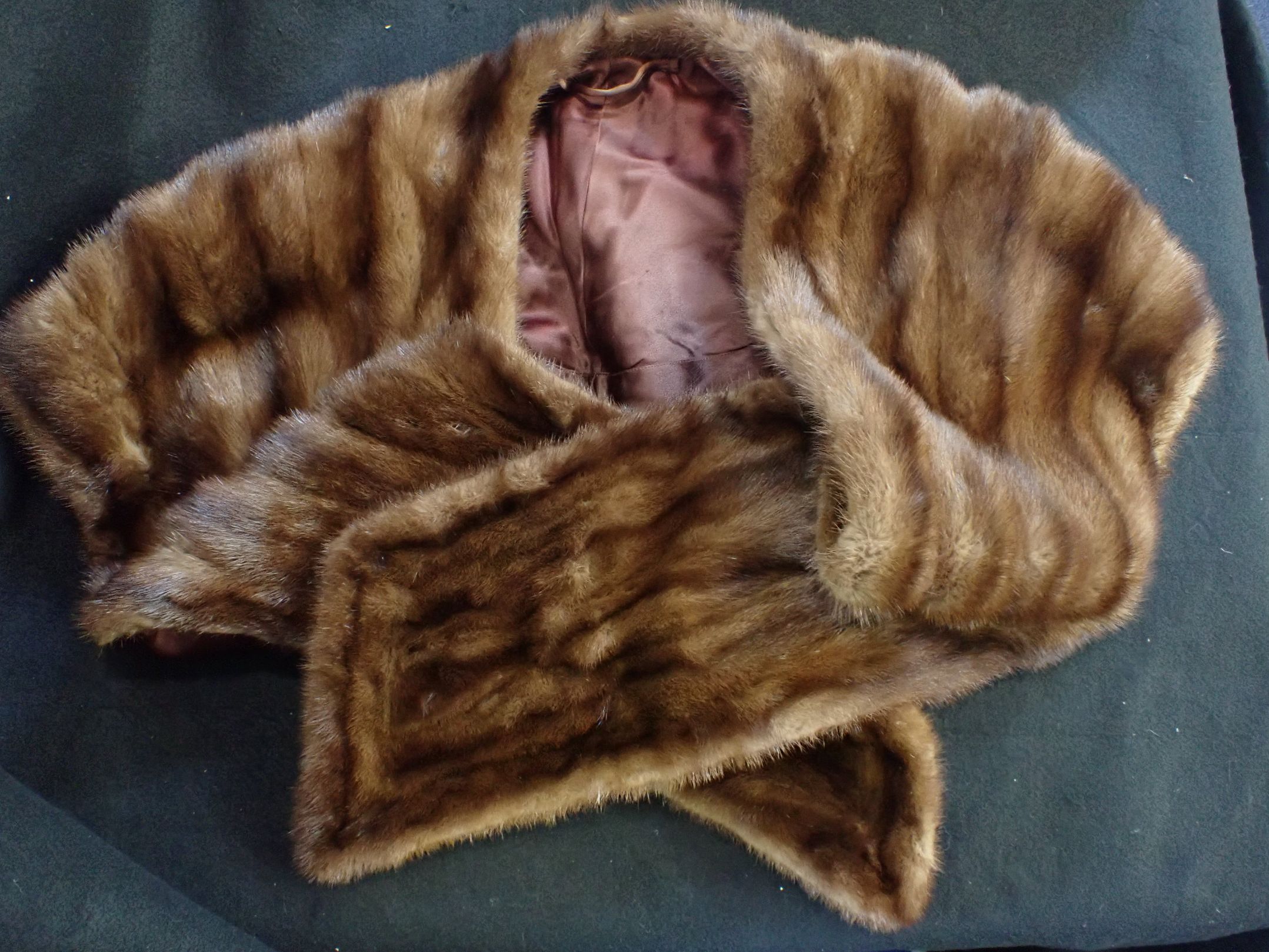 A MINK STOLE