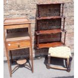 A VICTORIAN MAHOGANY HANGING SHELF