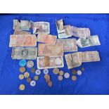 A COLLECTION OF COINS, TOKENS AND BANKNOTES