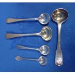 A GEORGE III SILVER SALT SPOON