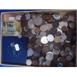 A QUANTITY OF MIXED BRITISH AND EUROPEAN COINS