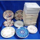 A COLLECTION OF SPODE AND MASON CHRISTMAS PLATES