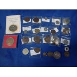 A QUANTITY OF MIXED WORLD COINS