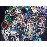 A COLLECTION OF BEAD NECKLACES