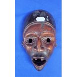 FINE WOOD YOMBE MASK