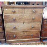 A VICTORIAN MAHOGANY CHEST OF DRAWERS