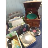 A 1920S 'ACADEMY' TABLE-TOP GRAMOPHONE