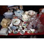 A COLLECTION OF EDWARDIAN DINNER WARE