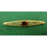 CITRINE AND YELLOW GOLD EARLY 20TH CENTURY FRETWORK BARN BROOCH