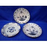 A PAIR OF 18TH CENTURY DELFT BLUE AND WHITE PLATES