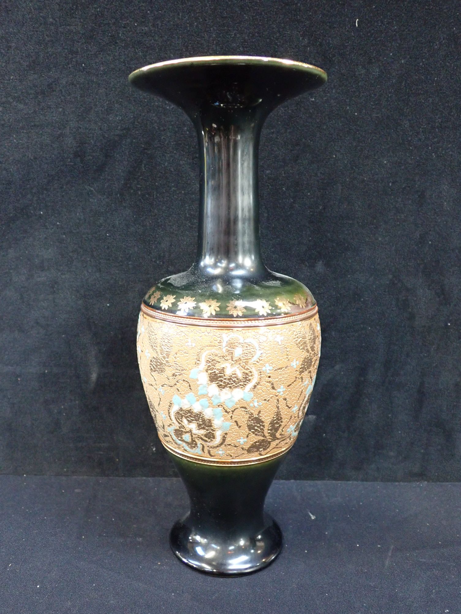A PAIR OF ROYAL DOULTON SLATER'S PATENT VASES - Image 2 of 5