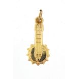 9ct gold banjo charm, 1.8cm high, 0.5g