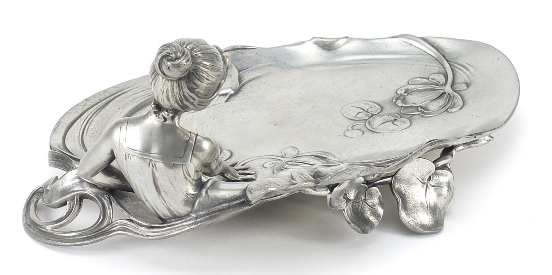 WMF style pewter card tray in the form of a maiden beside a lily pad, 25.5cm wide - Bild 2 aus 4