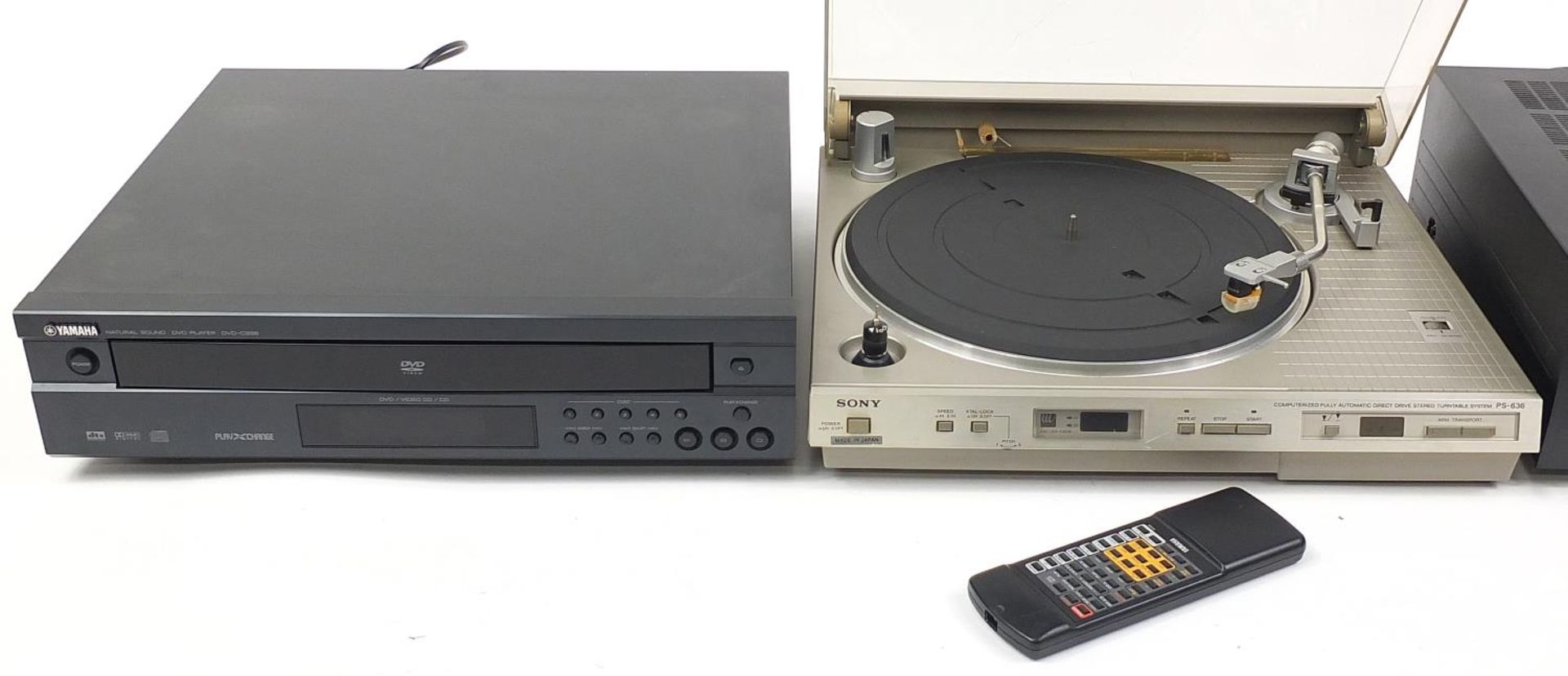 Audio equipment comprising vintage Sony PS-636 turntable, Yamaha stereo receiver RX-V590RDS and - Image 2 of 4