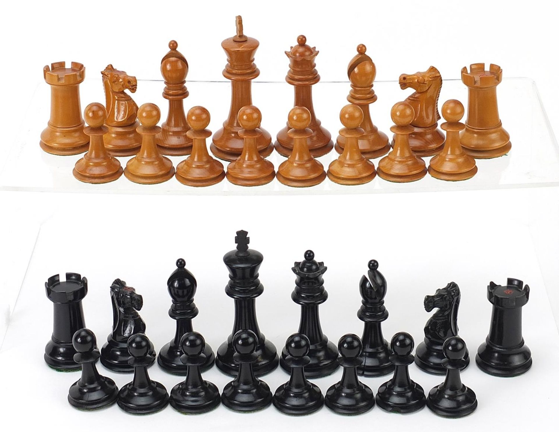 Ebony and boxwood Staunton pattern chess set with folding board, the largest pieces each 8cm high - Image 2 of 7