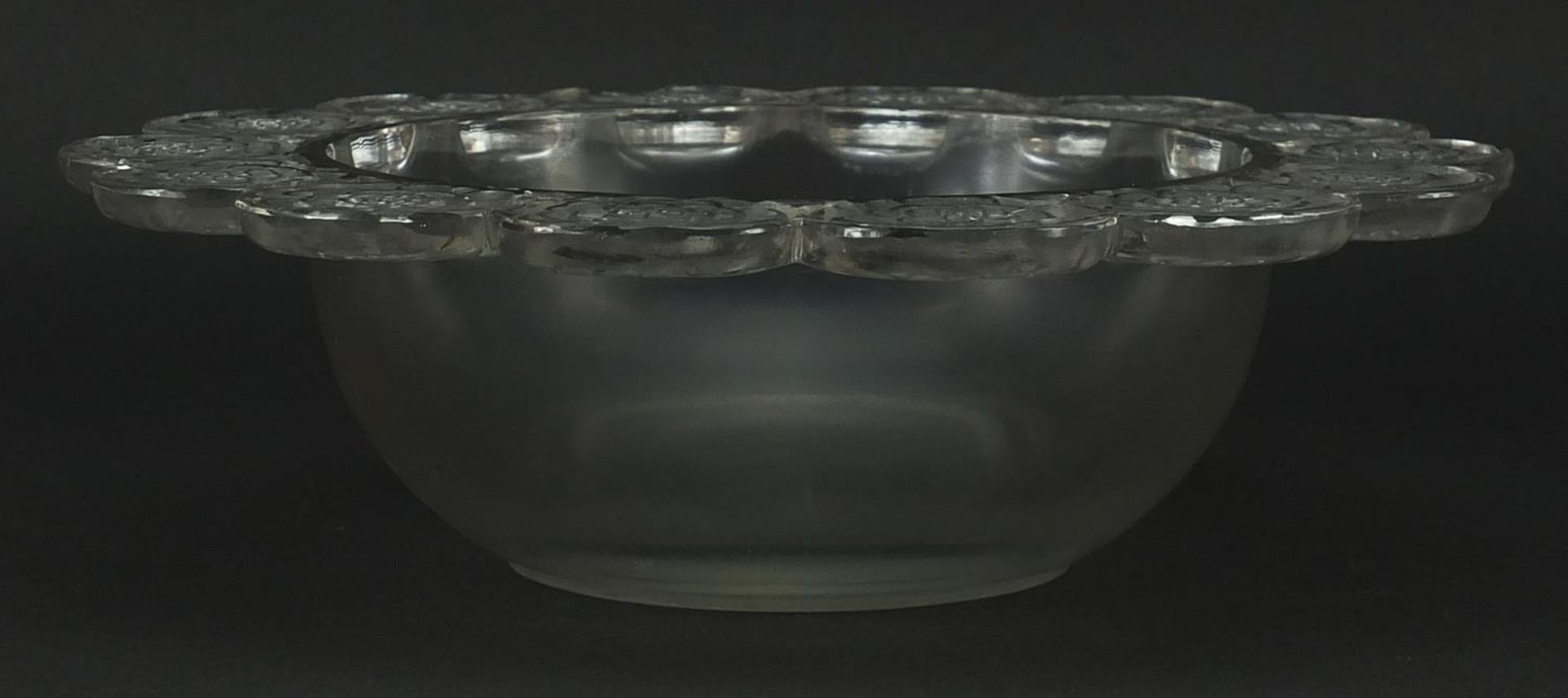 Rene Lalique, French glass bowl with flower head border, etched R Lalique France to the base, 26.5cm - Image 2 of 7