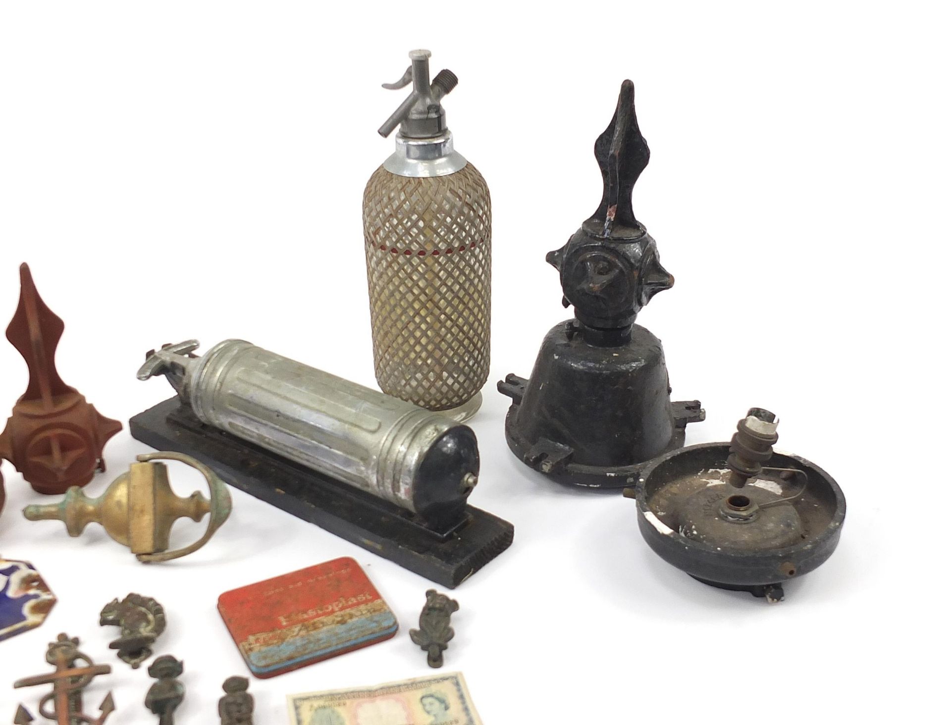 Sundry items including Victorian cast iron street lamp finials, brass door knockers, Pyrene fire - Image 4 of 4
