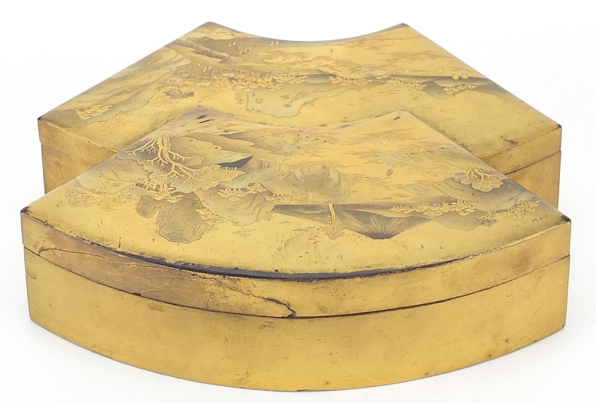Japanese Makie lacquer box and cover decorated with with landscapes and Mount Fuji, 13.5cm wide - Image 3 of 4